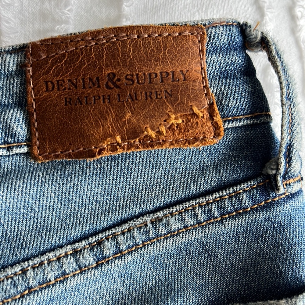 Jeans - Picture 6 of 7
